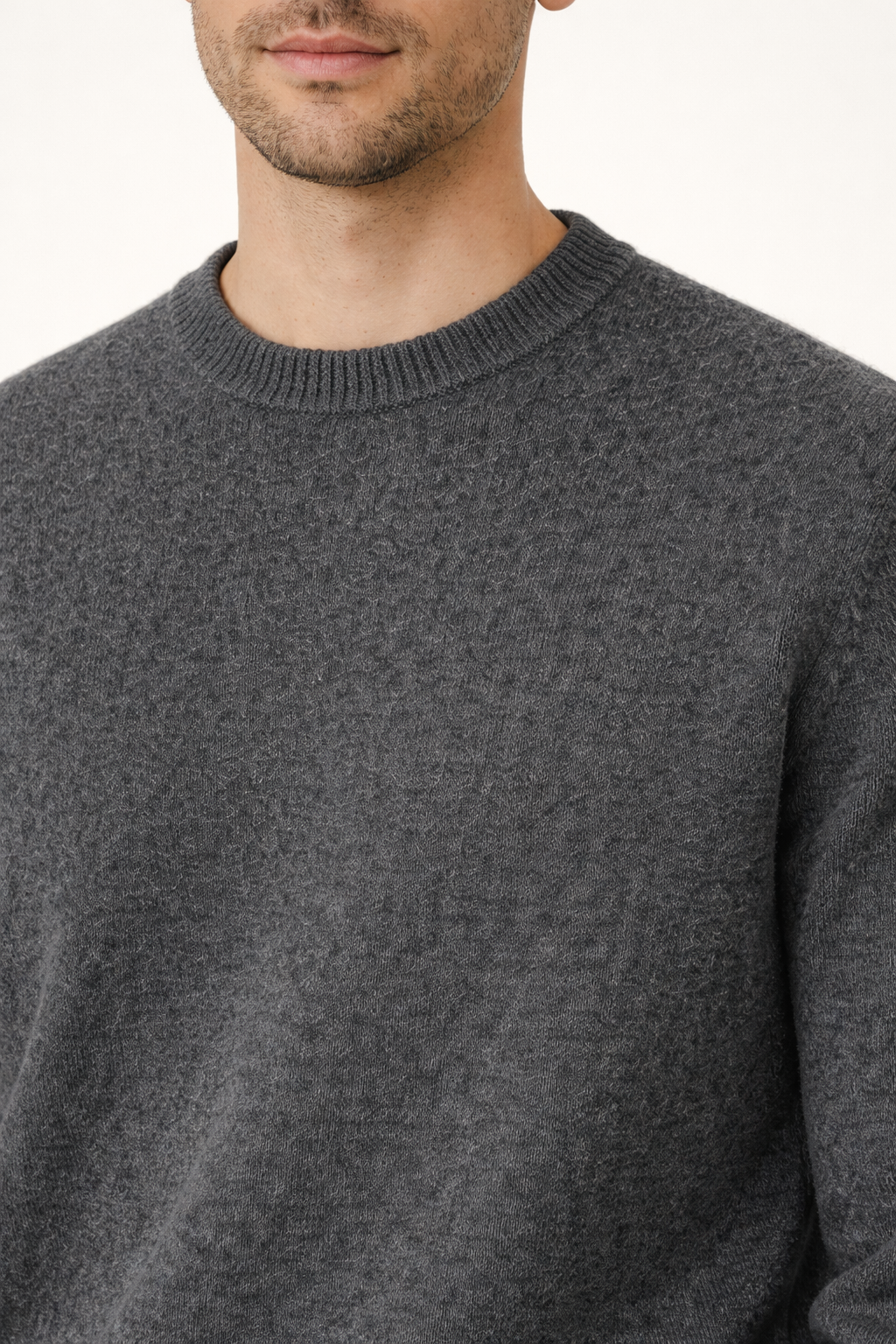 O-NECK PULLOVER