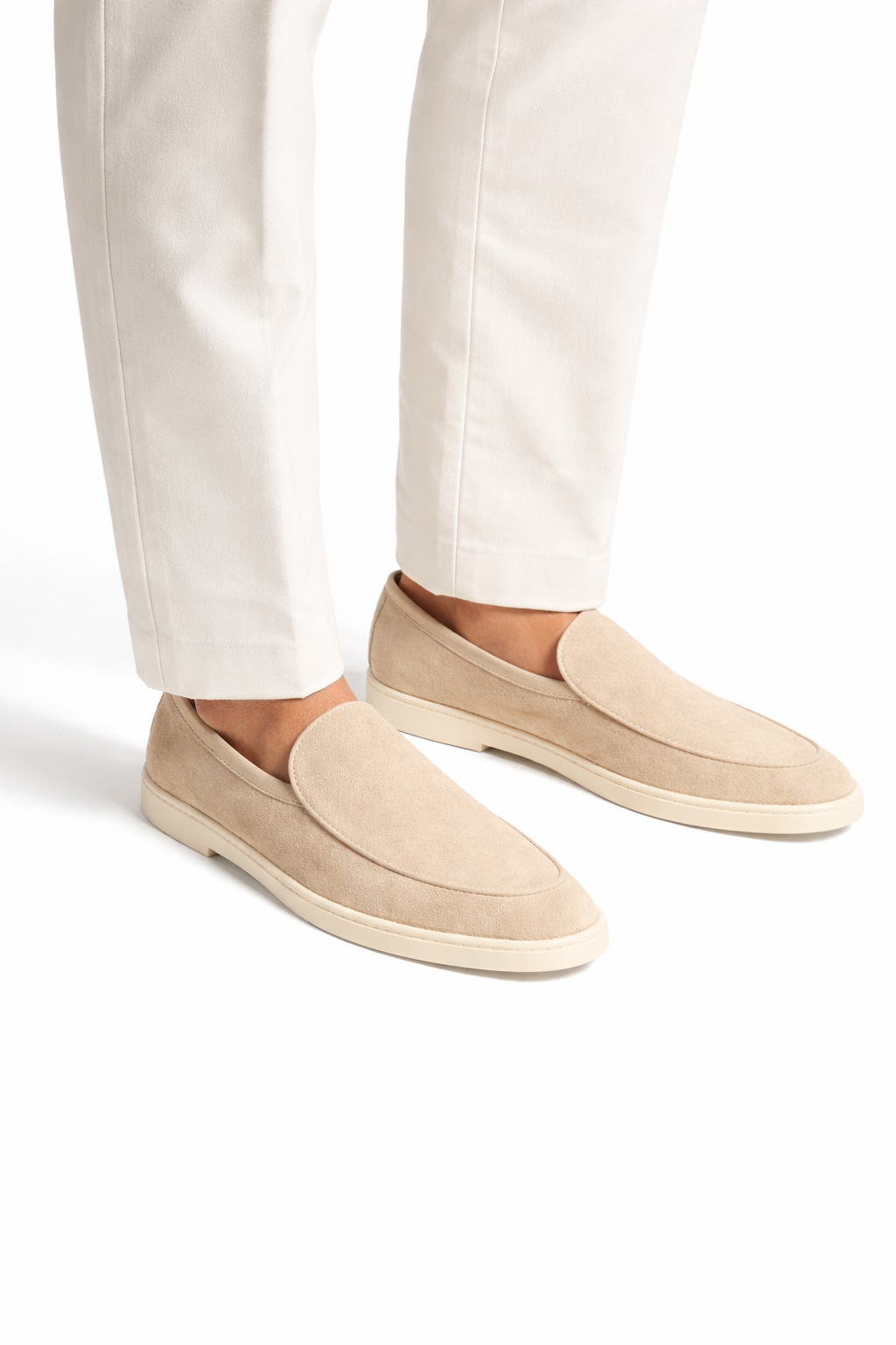 LOW LOAFERS
