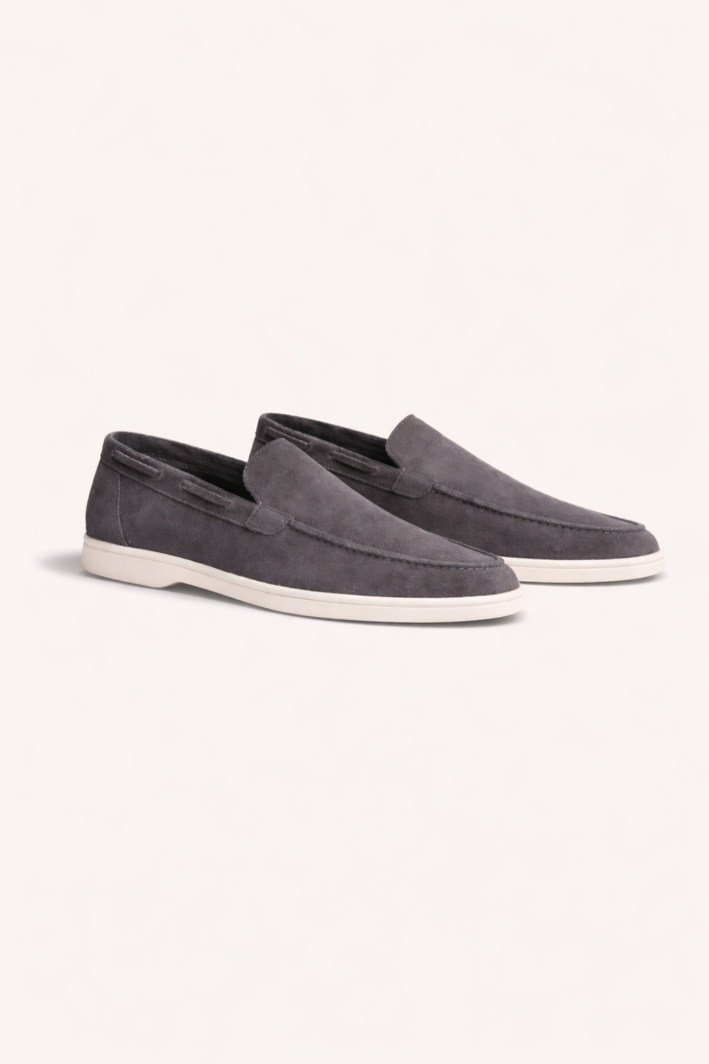 LOW LOAFERS