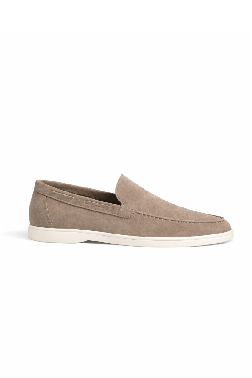LOW LOAFERS