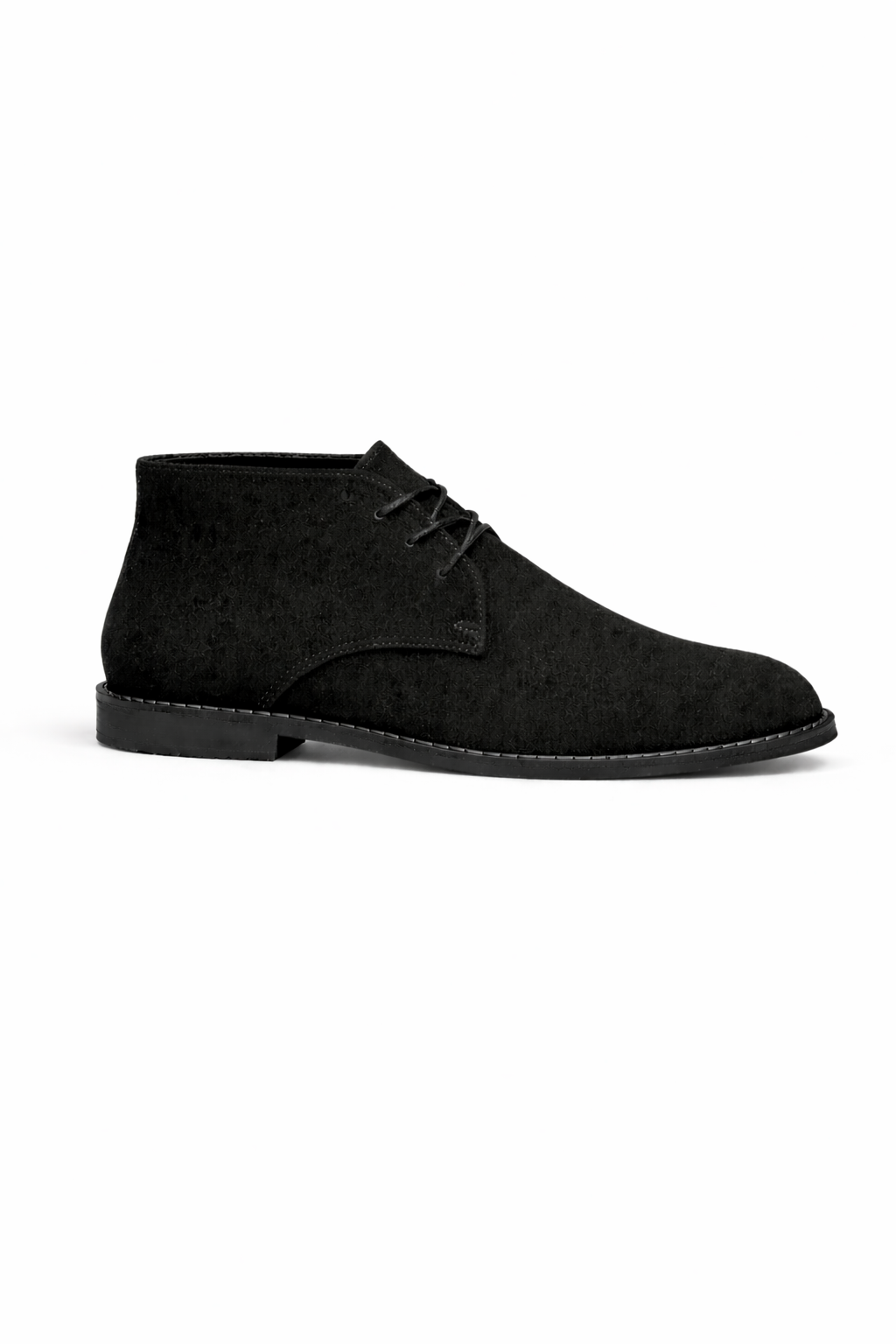 CHUKKA BOOTS